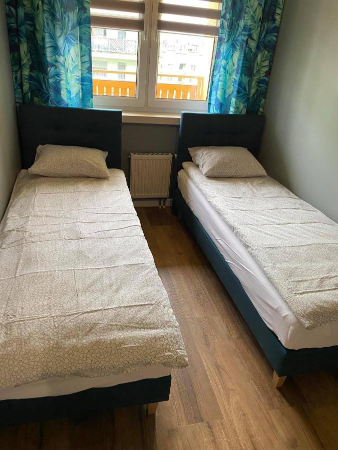 Apartament Wioselko Warszawaアパートメント エクステリア 写真