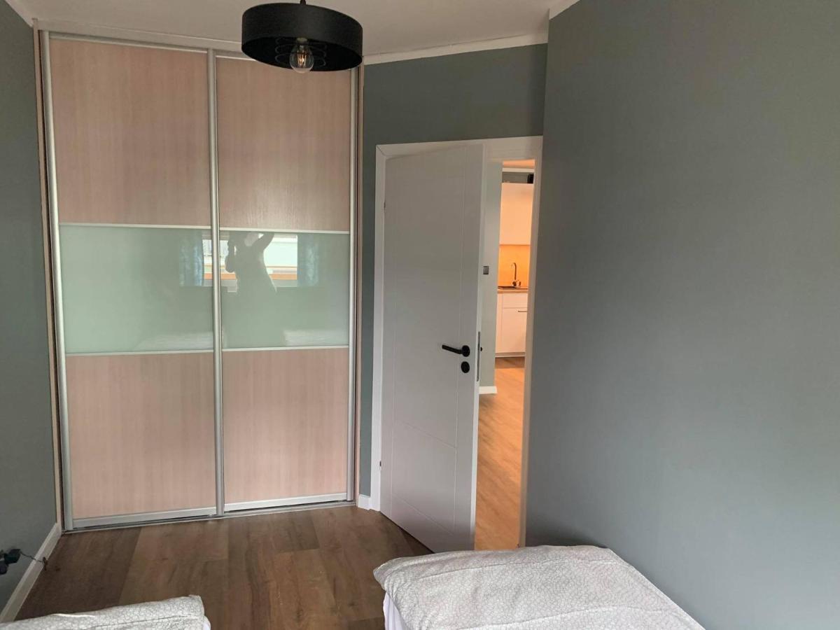 Apartament Wioselko Warszawaアパートメント エクステリア 写真